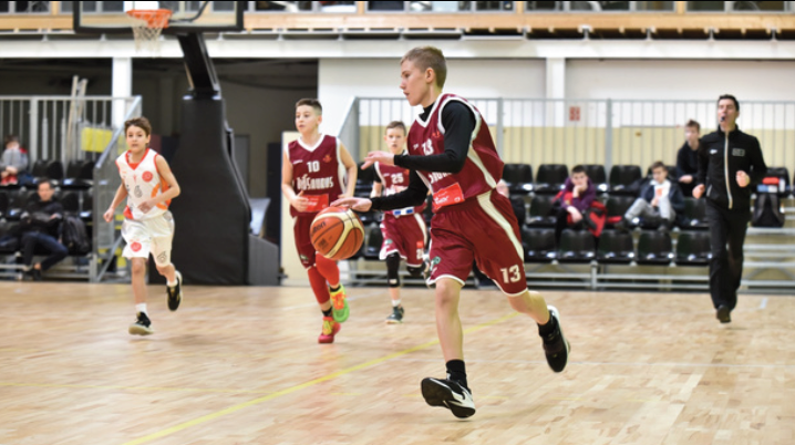 BUDAPEST BASKETBALL LAGER